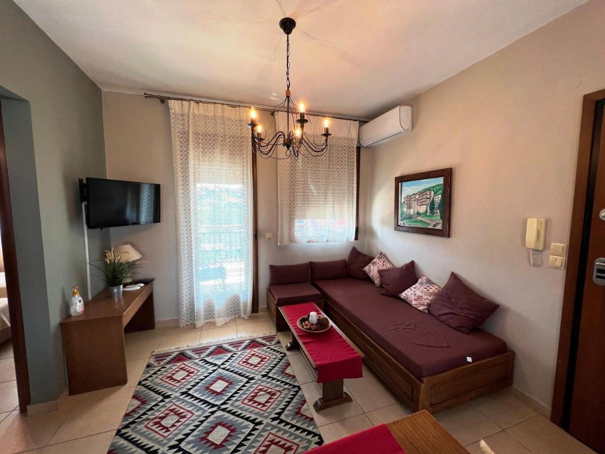 Nea Roda Apartments ภายนอก รูปภาพ